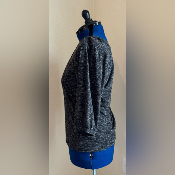 LOFT 3/4 sleeve top- casual - Picture 3 of 5